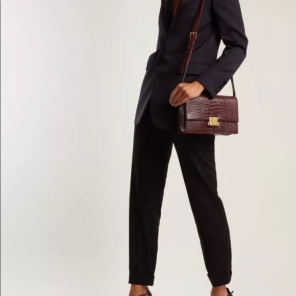 BNWT CROC EMBOSSED SAINT LAURENT BELLECHASSE BAG - Picture 6 of 8